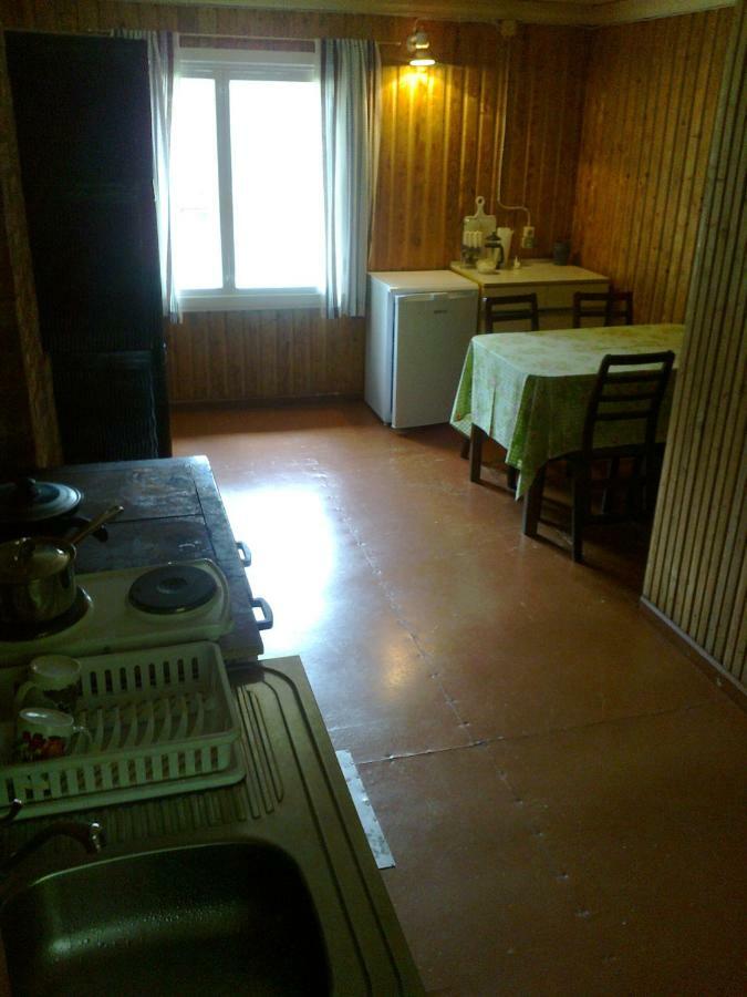 Joeniidu Holiday House Trolla Eksteriør billede